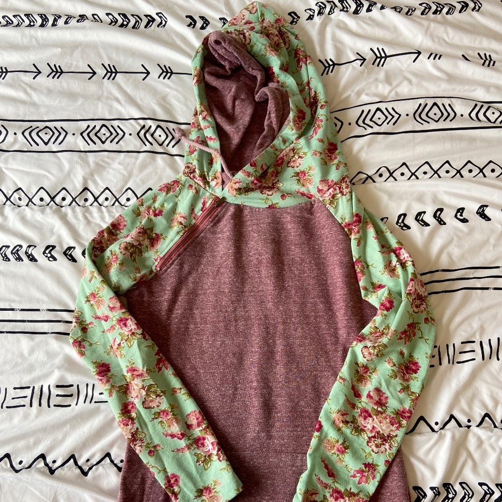 Ampersand hoodie